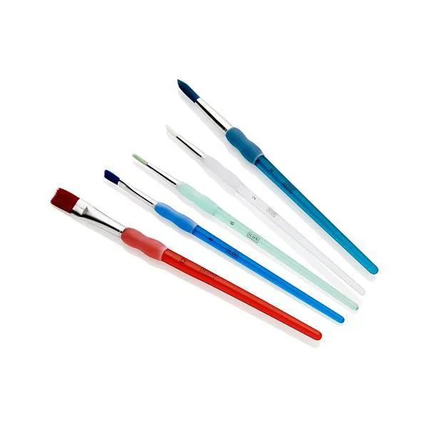 Icon Wallet of 5 Soft Grip Nylon Paint Brushes