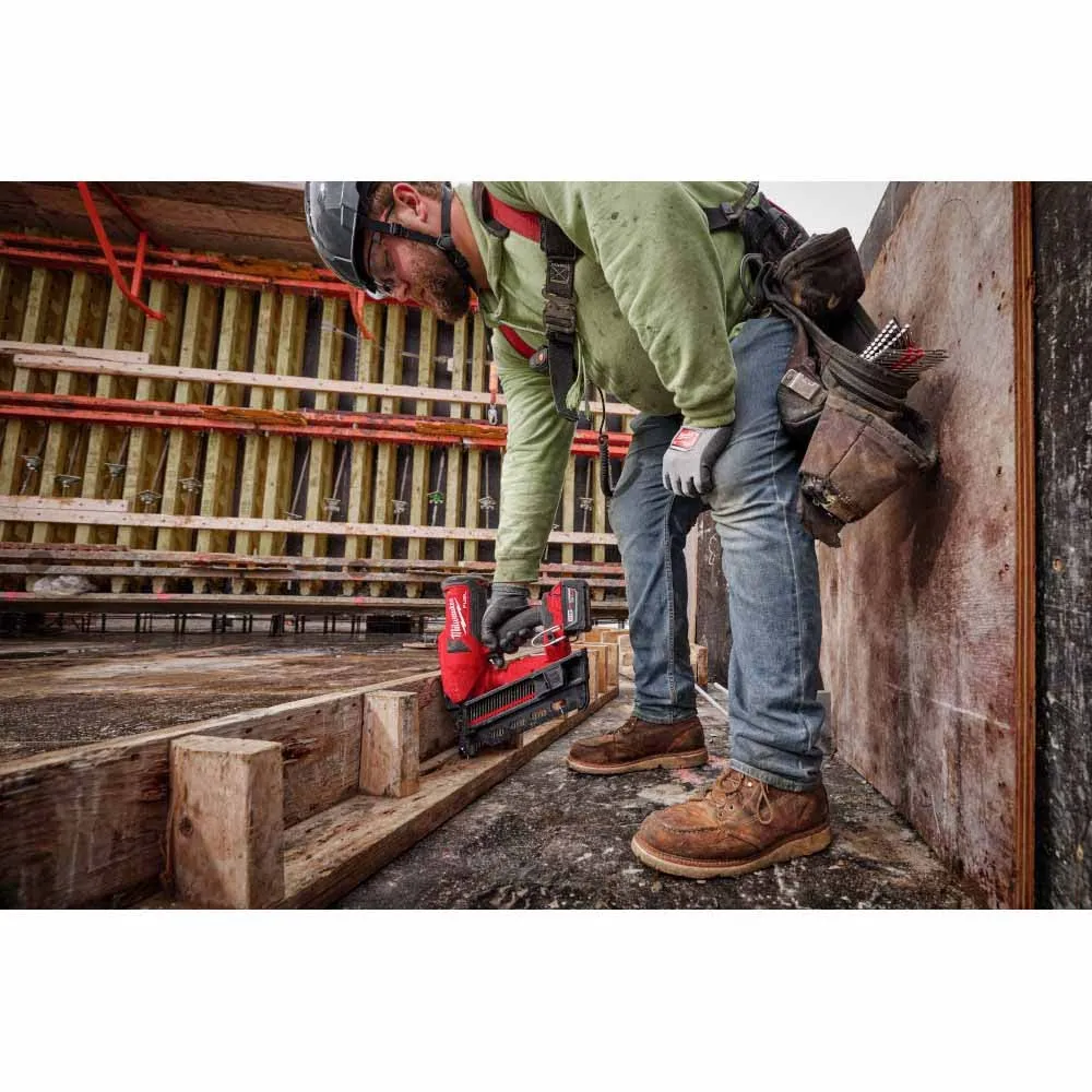 Milwaukee 2844-21 M18 FUEL Duplex Nailer Kit