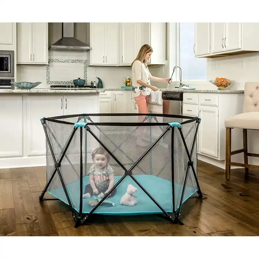 Regalo Six Panel My Play Portable Play Yard (122 x 66 cm)